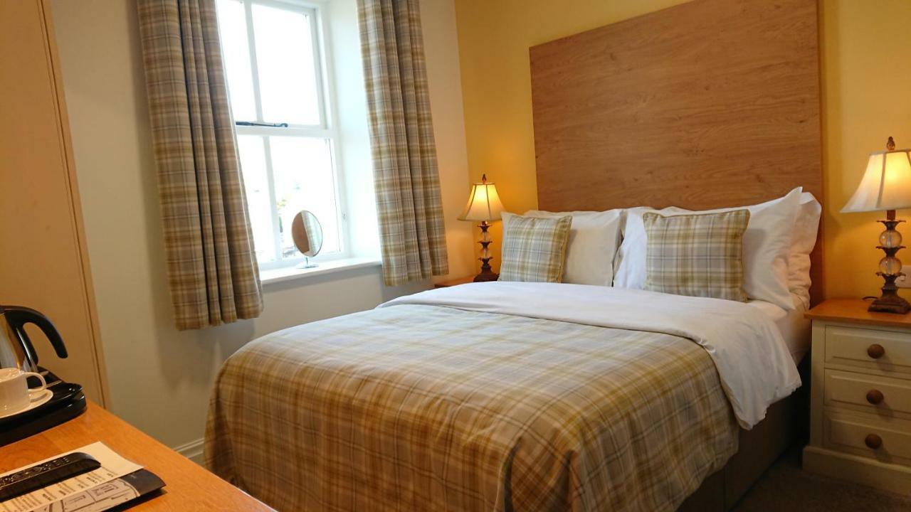 The Craven Heifer Inn Kelbrook Екстериор снимка